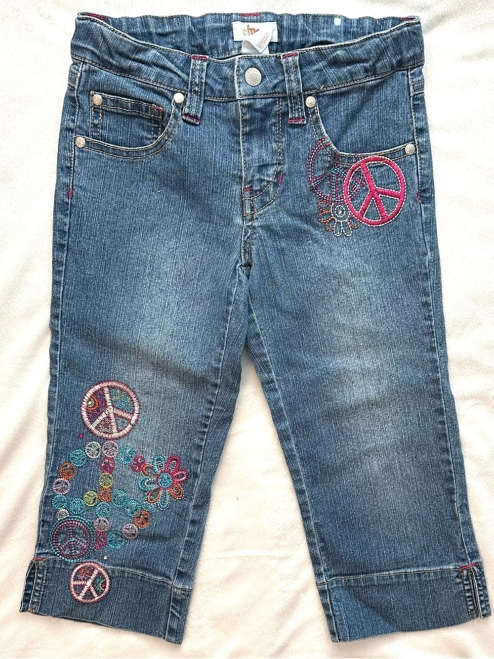 Vintage Circo Embroidered Peace Sign Jean Denim Capri Girls 7 Hippie Cropped Y2K